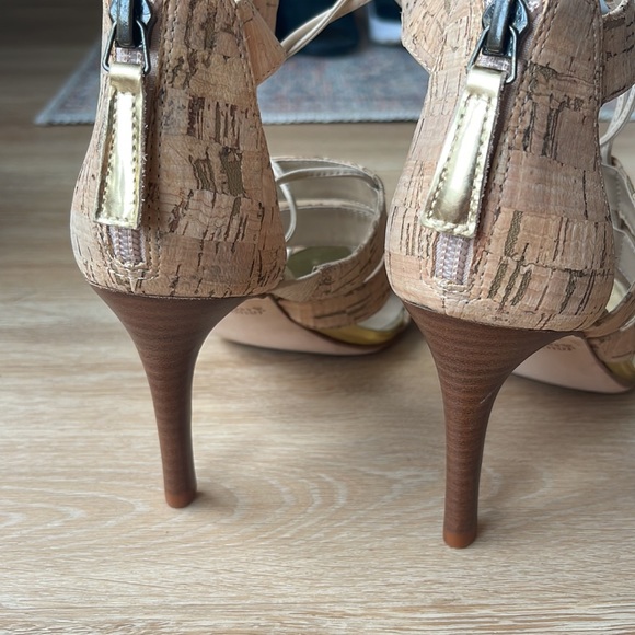NEW - never worn | Leather Heels | size 7 - Picture 4 of 4